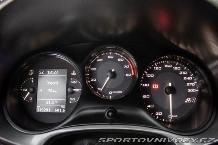 Seat Leon Cupra R / AJ NA SPLÁTKY 2009