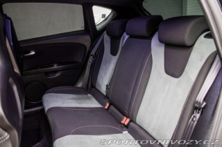 Seat Leon Cupra R / AJ NA SPLÁTKY 2009