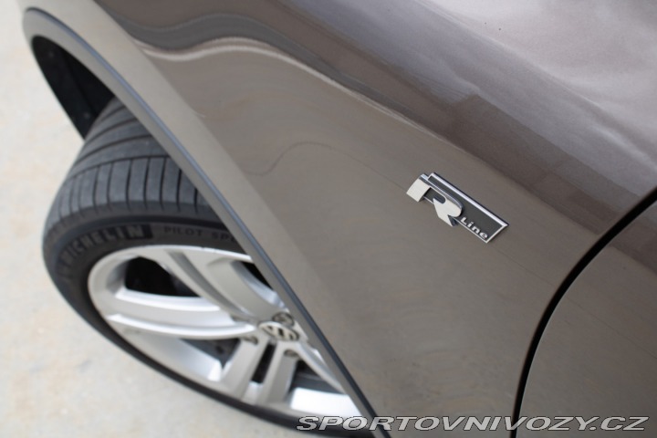 Volkswagen Ostatní modely Touareg 4.2 TDI V8 Tiptronic R-L 2013