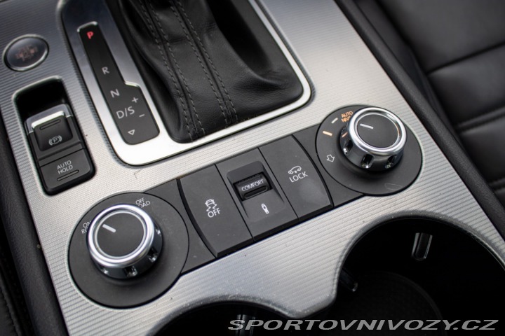 Volkswagen Ostatní modely Touareg 4.2 TDI V8 Tiptronic R-L 2013