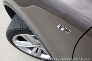 Volkswagen Ostatní modely Touareg  4.2 TDI V8 Tiptronic R-L 2013