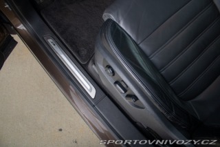 Volkswagen Ostatní modely Touareg  4.2 TDI V8 Tiptronic R-L 2013