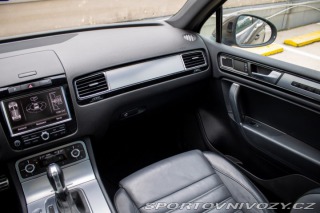 Volkswagen Ostatní modely Touareg  4.2 TDI V8 Tiptronic R-L 2013