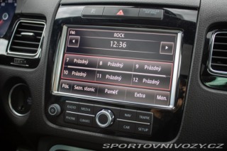 Volkswagen Ostatní modely Touareg  4.2 TDI V8 Tiptronic R-L 2013