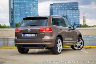 Volkswagen Ostatní modely Touareg  4.2 TDI V8 Tiptronic R-L 2013