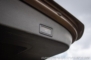 Volkswagen Ostatní modely Touareg  4.2 TDI V8 Tiptronic R-L 2013
