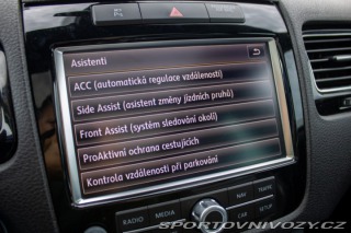 Volkswagen Ostatní modely Touareg  4.2 TDI V8 Tiptronic R-L 2013