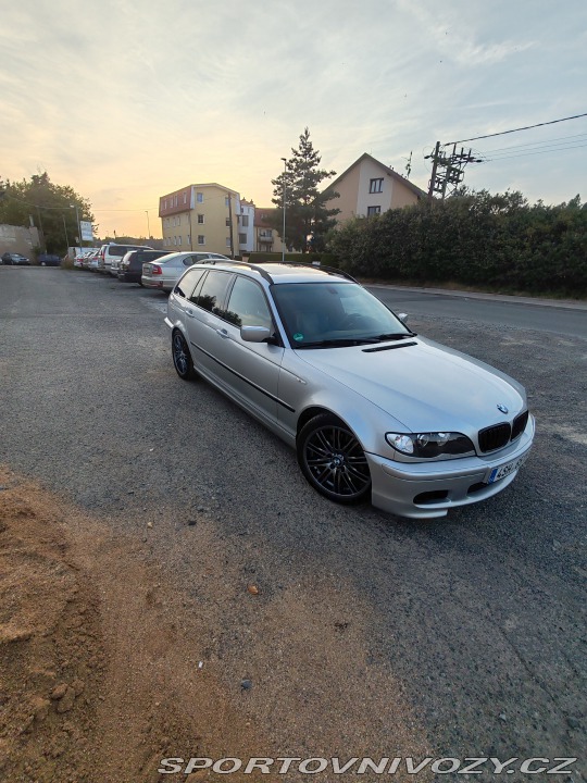 BMW 3 E46 330i Touring 2002