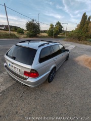 BMW 3 E46 330i Touring 2002