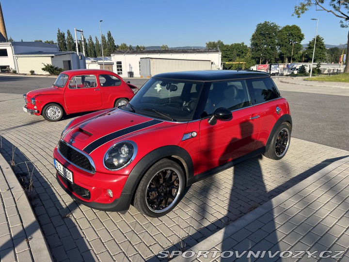 Mini Cooper Cooper S 2011
