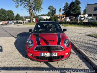 Mini Cooper Cooper S 2011
