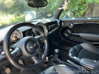 Mini Cooper Cooper S 2011