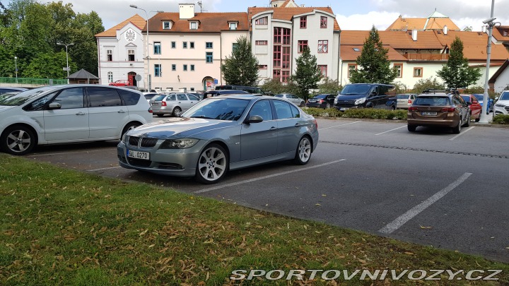 BMW 3 330i 2005