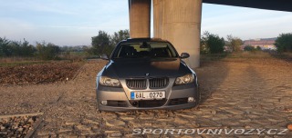 BMW 3 330i 2005