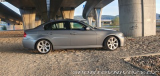 BMW 3 330i 2005