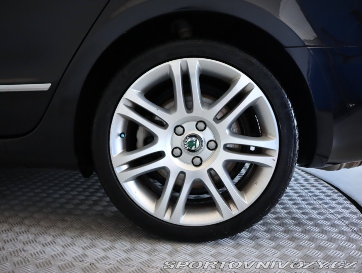Škoda Superb Laurin&Klement 3.6 FS 2013
