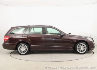 Mercedes-Benz E E 350 CGI 2010