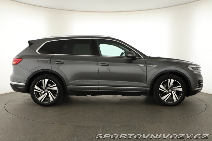 Volkswagen Ostatní modely Touareg 3.0 TDI 2020