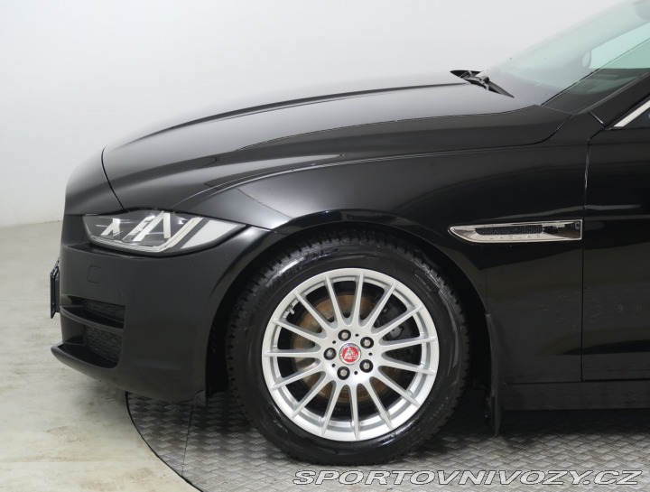 Jaguar XE E-Performance 2016