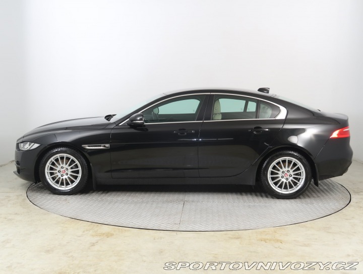 Jaguar XE E-Performance 2016