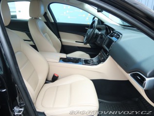 Jaguar XE E-Performance 2016