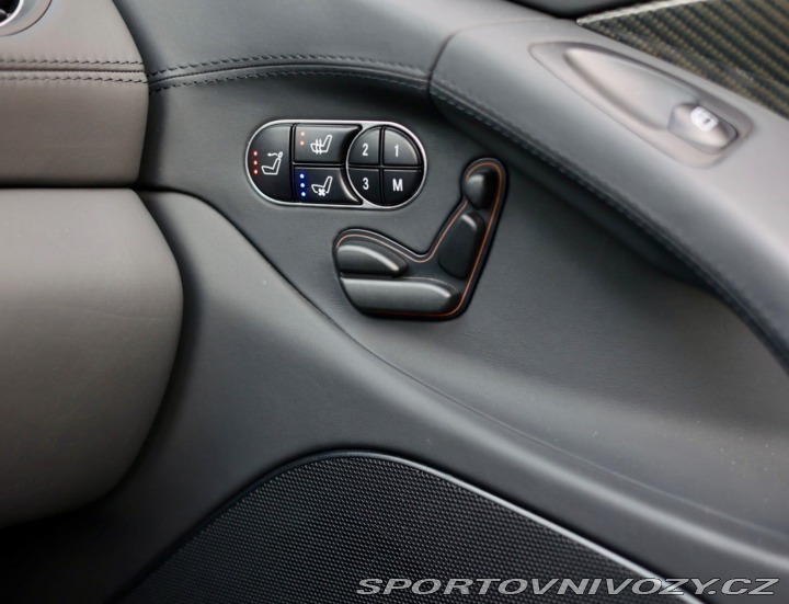 Mercedes-Benz SL 63 AMG DESIGNO, 386KW, A 2008