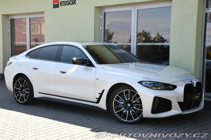 BMW i4 M50 xDrive HUD H/K TAŽNÉ 2022