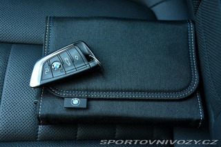 BMW i4 M50 xDrive HUD H/K TAŽNÉ 2022