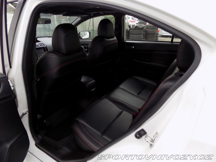 Subaru WRX STI 2.0i/STI/4x4/AT/200KW/ 2016