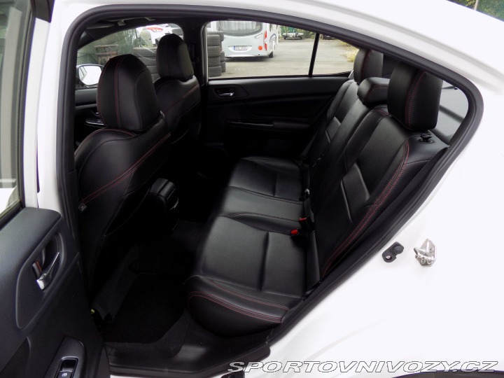Subaru WRX STI 2.0i/STI/4x4/AT/200KW/ 2016