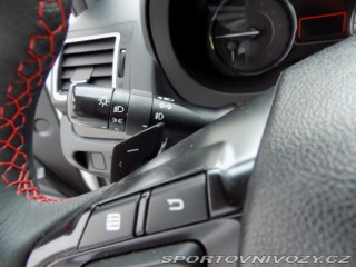 Subaru WRX STI 2.0i/STI/4x4/AT/200KW/ 2016