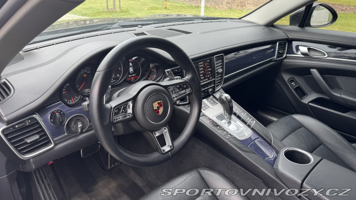 Porsche Panamera 2012
