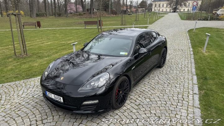 Porsche Panamera 2012