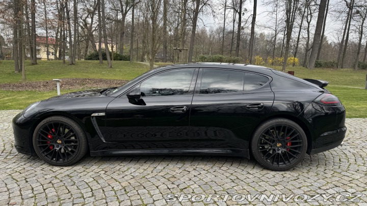 Porsche Panamera 2012