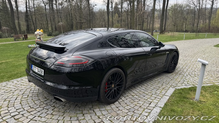 Porsche Panamera 2012