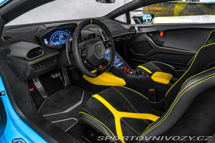 Lamborghini Huracán STO 2023