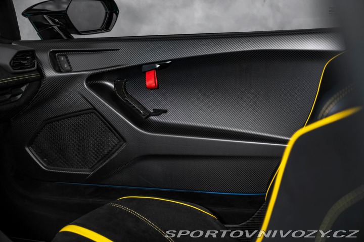 Lamborghini Huracán STO 2023