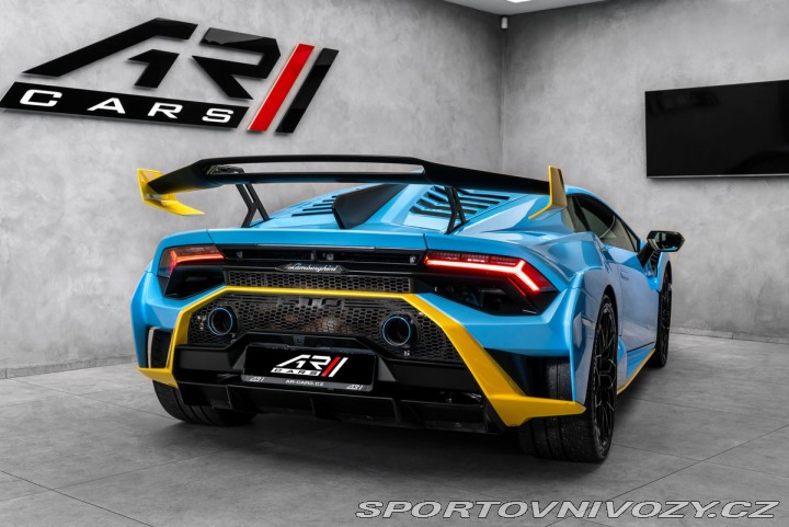 Lamborghini Huracán STO 2023