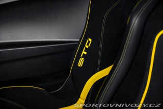 Lamborghini Huracán STO 2023