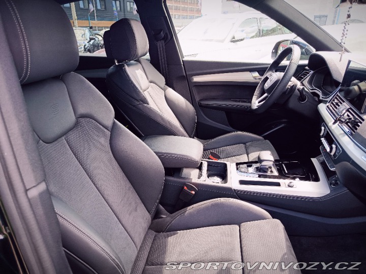 Audi Ostatní modely Q5 2,0TDI Quattro SPORT 2024