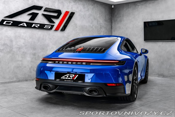 Porsche 911 Carrera Bose výfuky 2025