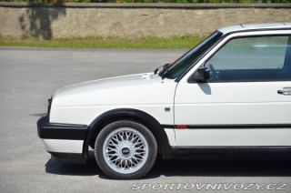 Volkswagen Golf GTi 1990