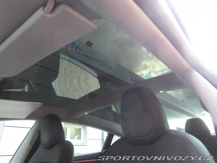 Tesla Model 3 Standard Range 60kW 2024