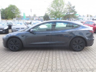 Tesla Model 3 Standard Range 60kW 2024
