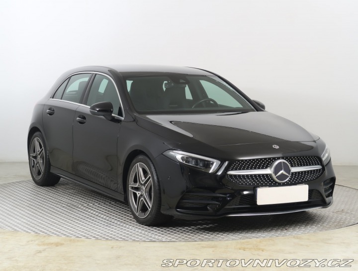 Mercedes-Benz A AMG Line A 180 2020