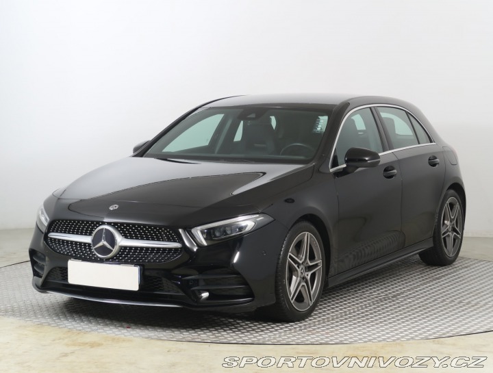 Mercedes-Benz A AMG Line A 180 2020