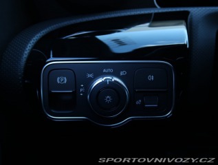 Mercedes-Benz A AMG Line A 180 2020