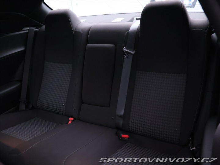 Dodge Challenger 5,7 V8 HEMI 277kW Klima K 2022