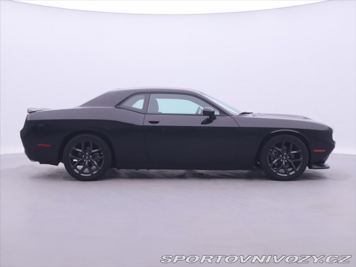 Dodge Challenger 5,7 V8 HEMI 277kW Klima K 2022