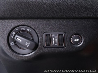 Dodge Challenger 5,7 V8 HEMI 277kW Klima K 2022
